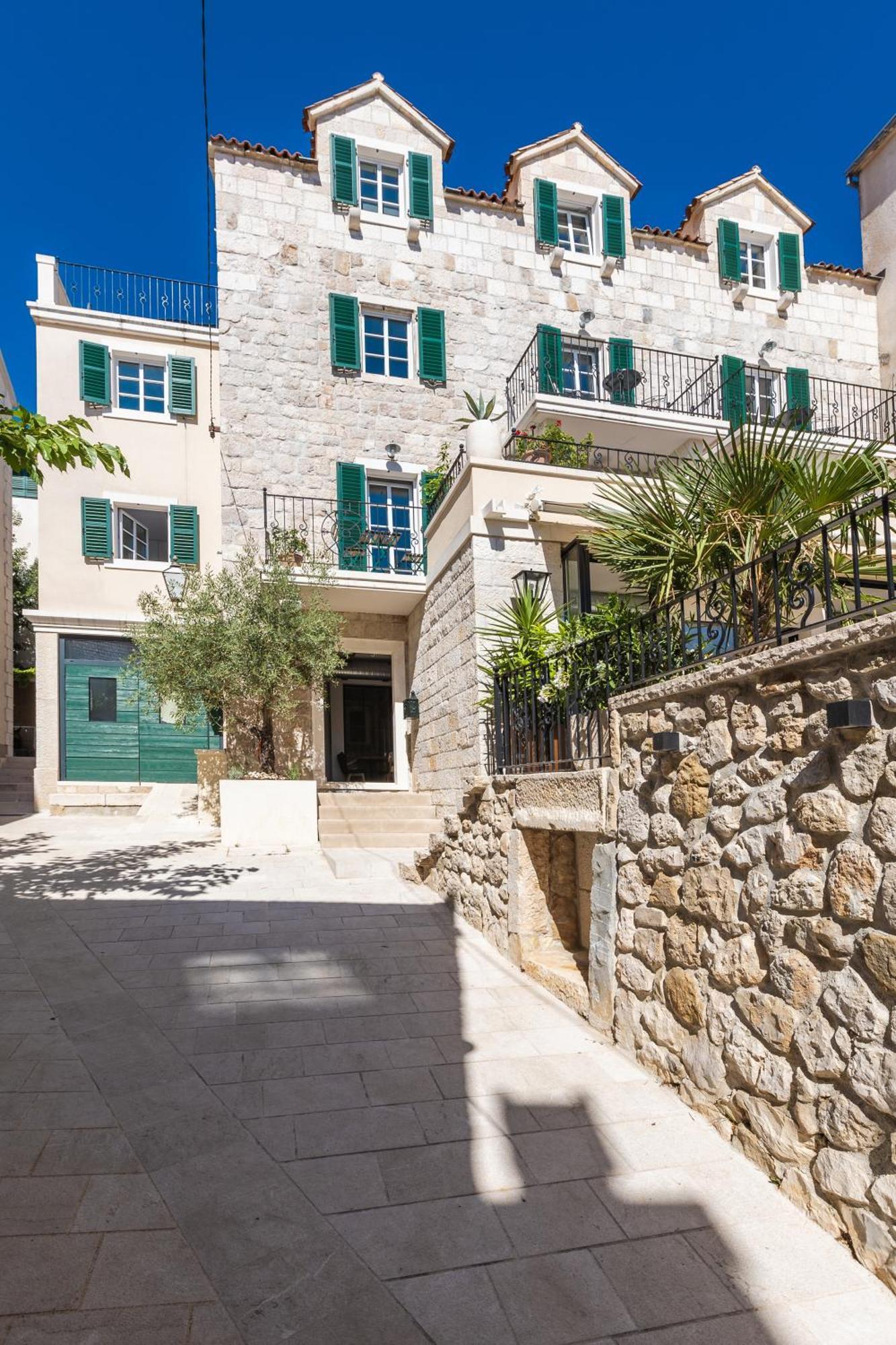 New - Casa Columba - 4 Star Design Boutique Hotel With Outdoor Pool & Private Garden (Adults Only) Makarska Exterior photo